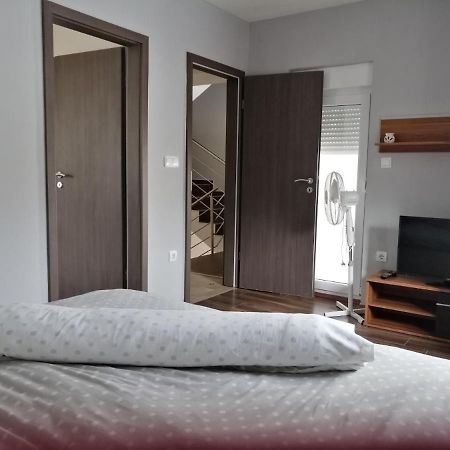 סבטי מרטין נה מורי Apartments Lapaz מראה חיצוני תמונה