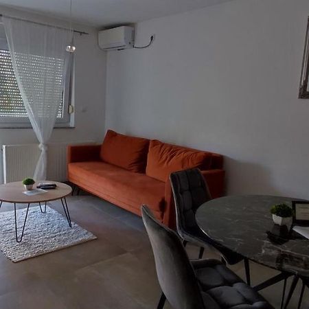סבטי מרטין נה מורי Apartments Lapaz מראה חיצוני תמונה